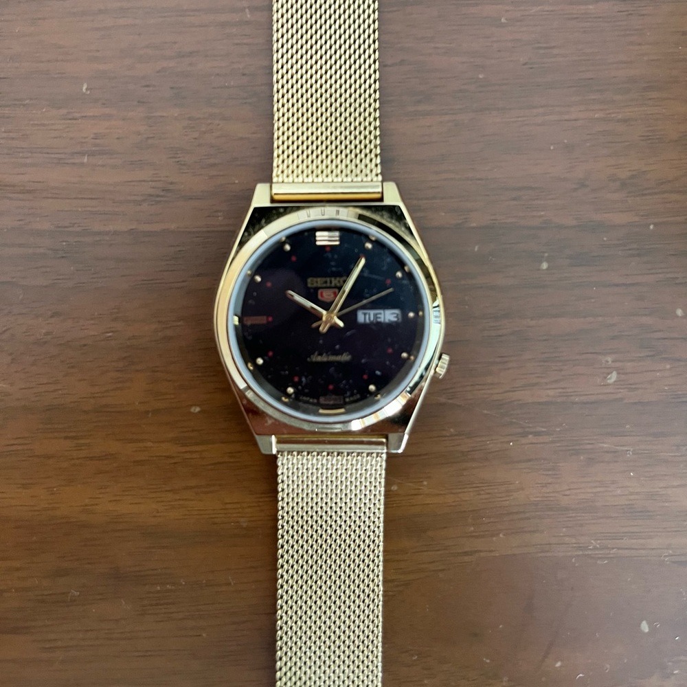 Seiko Automatic Black/Gold Watch